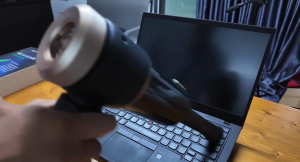 máy hút bụi mini cho bàn phím